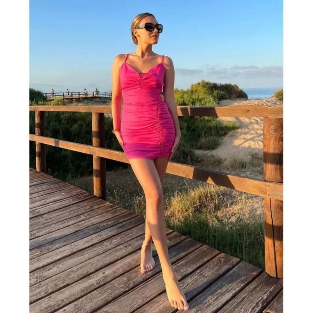 NWT Zara bright pink draped beaded linen blend ruched cutout dress - Picture 5 of 8